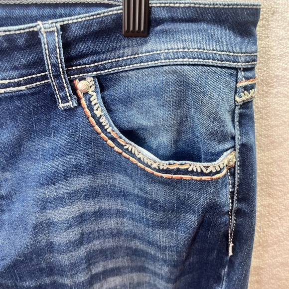 Flamingo Flamingals Distressed Faded Jeans Womens L Super Stretch pockets 1812 - Picture 3 of 11